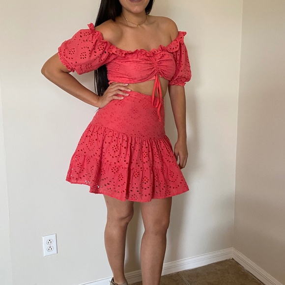 Peach Set - Picture 3 of 6